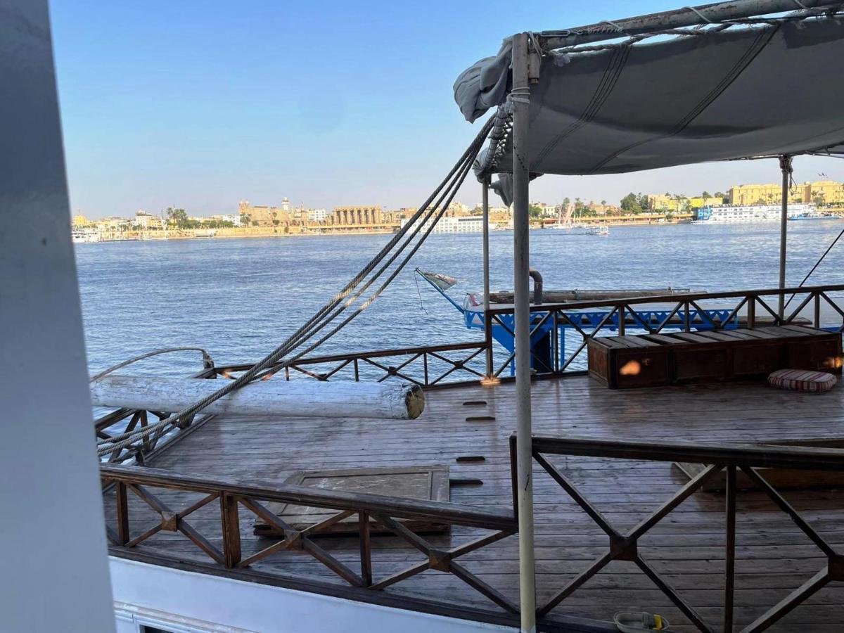 Floating Hotel- Happy Nile Boat Luksor Exterior foto
